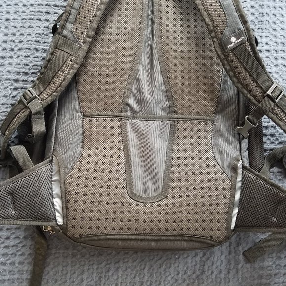 Eagle Creek Backpack - Picture 9 of 10